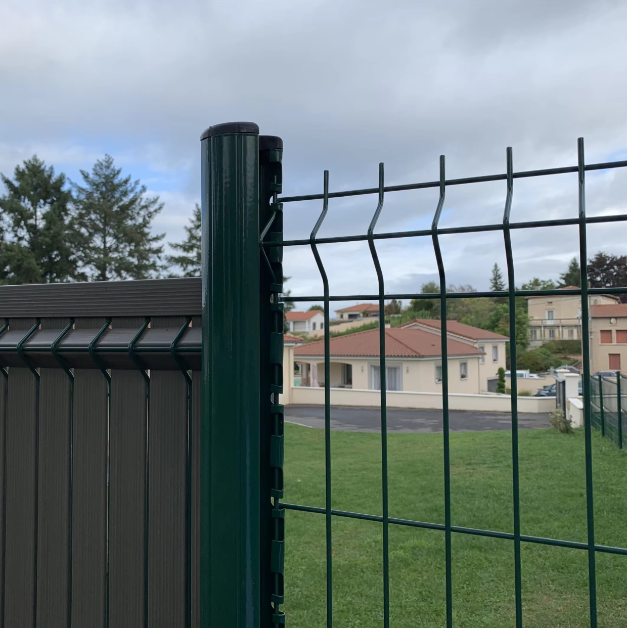 3D privacy fence 4