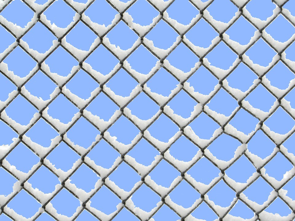 chain link fence 