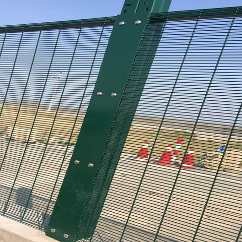 Security Fence Mesh Fence Anti-climb Fence for Airport