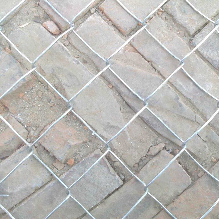 chain link fence