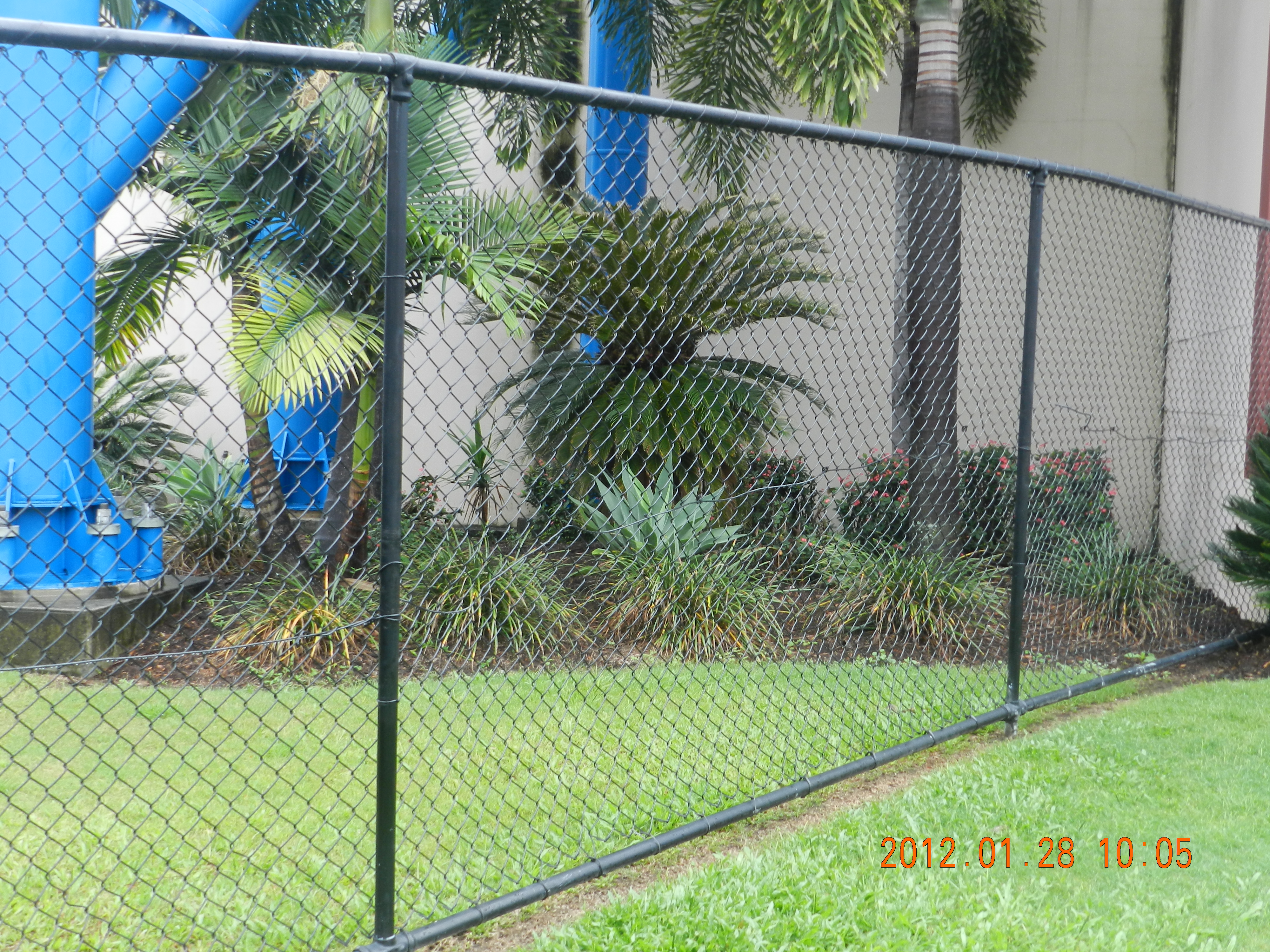 chain link fence (13)